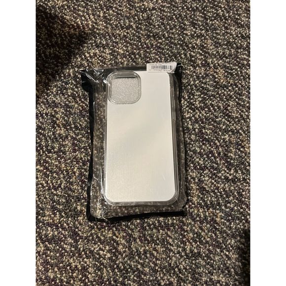 iPhone 12 case - Picture 1 of 1